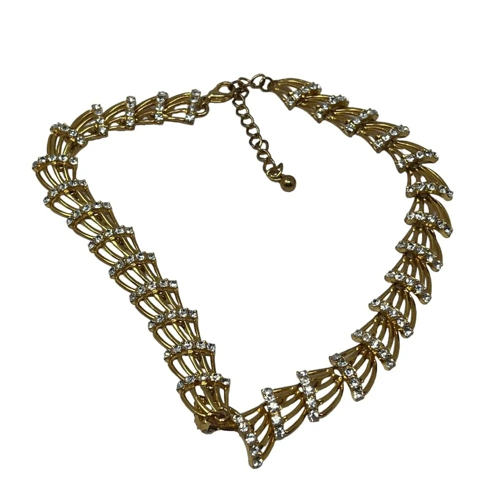 Vintage Necklace Earrings Statement Gold Tone Crystal Accents Demi Parure‎